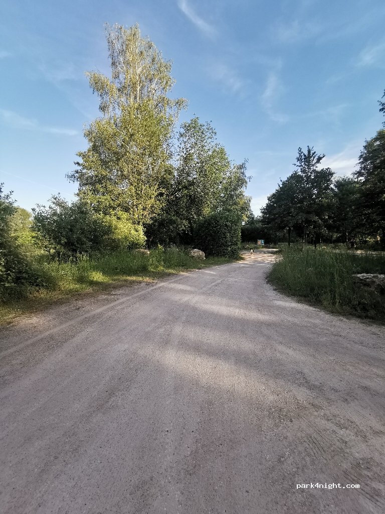 (77250) La Genevraye - D40 — foto 2