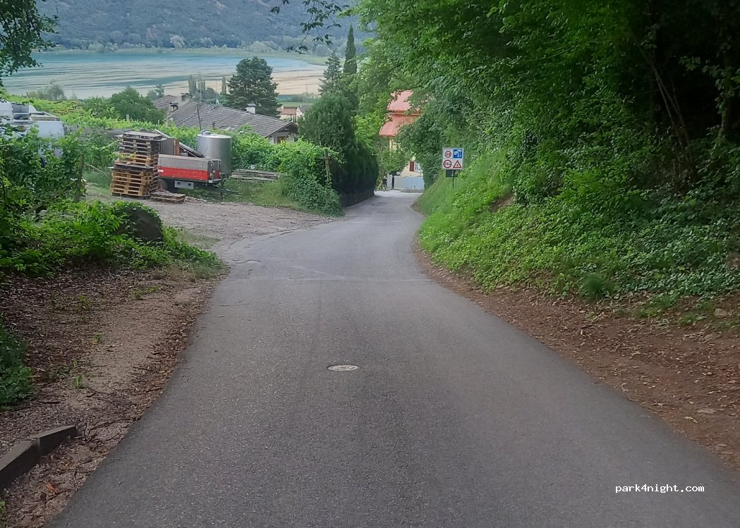 (39052) Caldaro - 38 Via Rastenbachstraße — foto 4