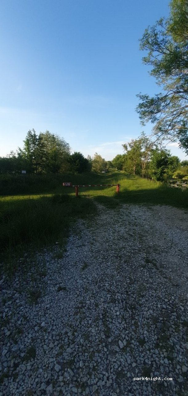 (89155) Erbach - Unnamed Road — foto 4