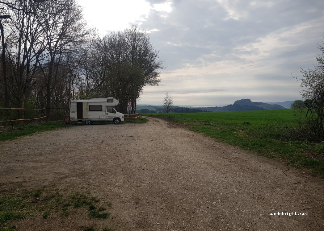 (78247) Hilzingen - Pfaffwieser Straße — foto 4