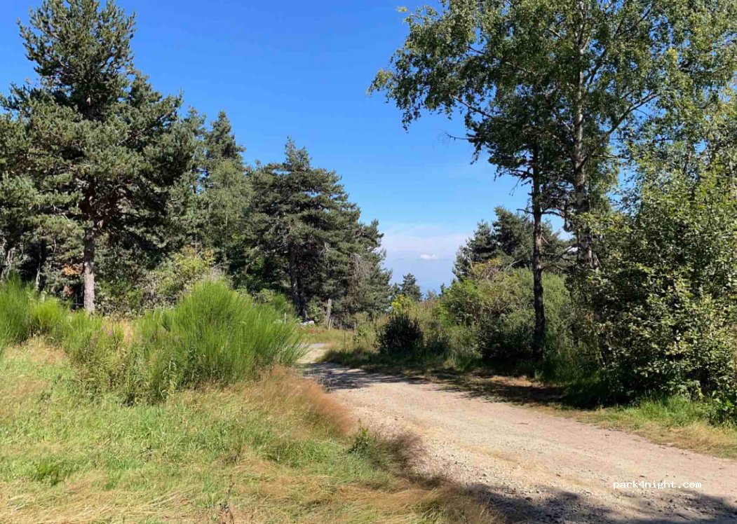 (42600) Roche - Unnamed Road — foto 2