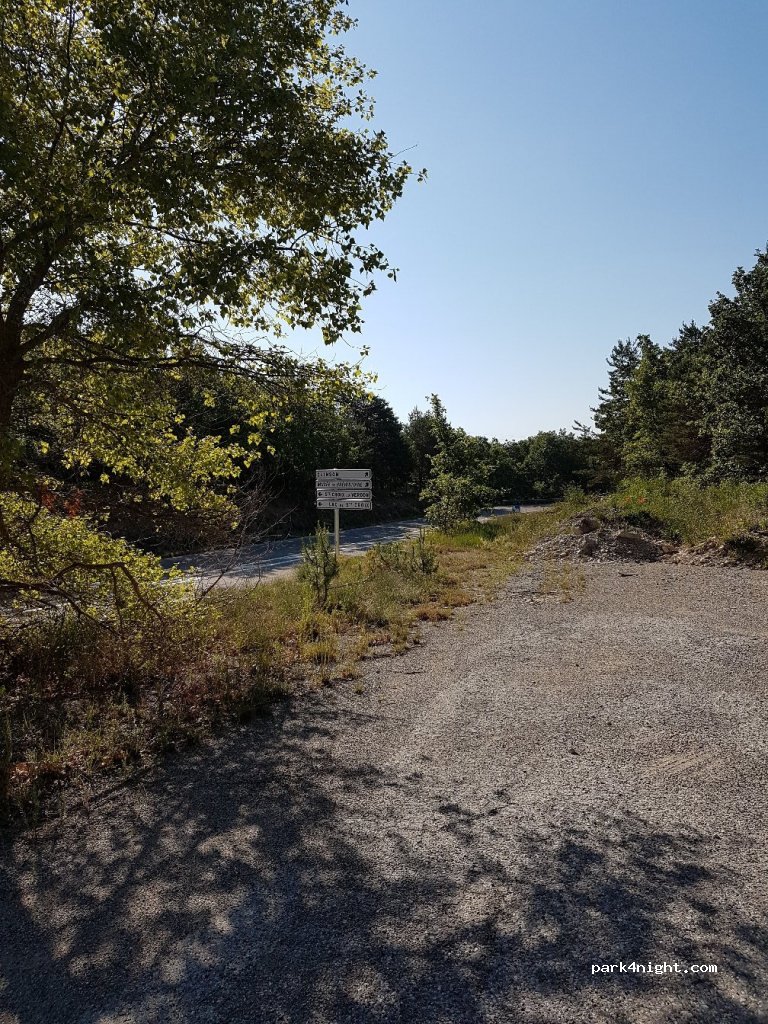 (04500) Montagnac-Montpezat - D11 — foto