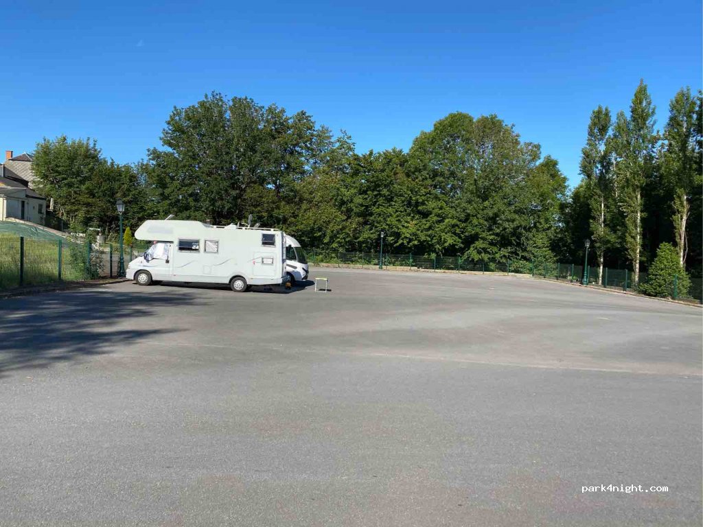 (08260) Éteignières - 33 Rue Grande Rue — foto