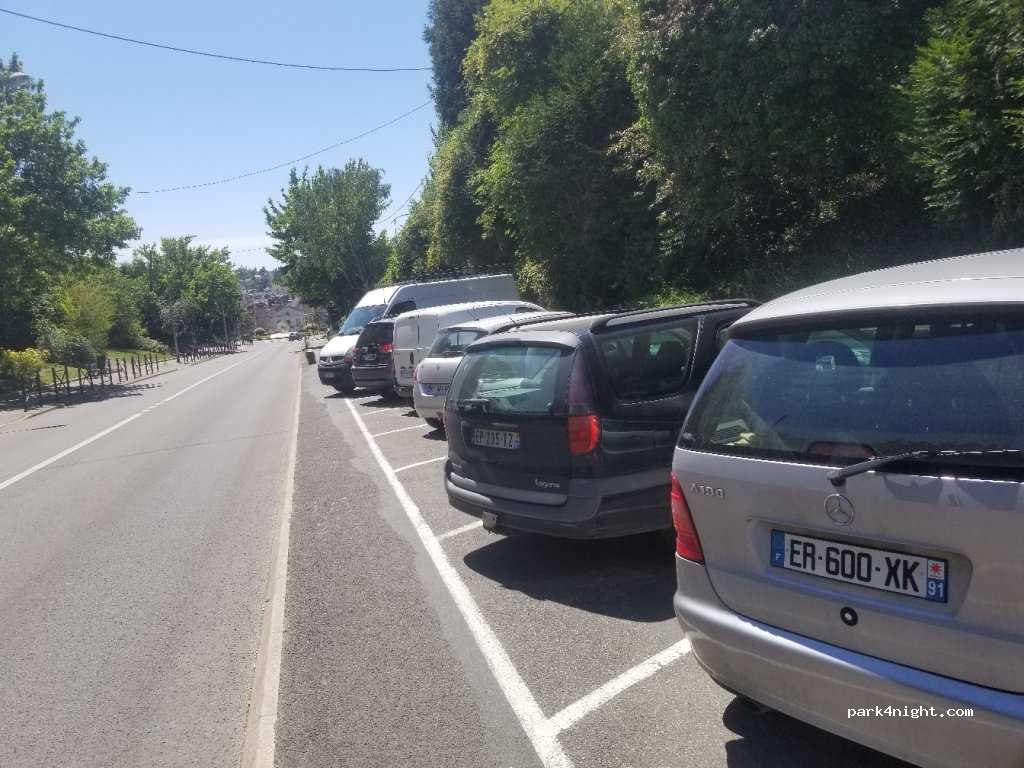 (91290) Arpajon - 7 Avenue de la Division Leclerc — foto