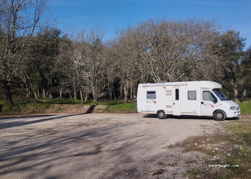 (83790) Pignans - Piste de Seignoret — foto 4