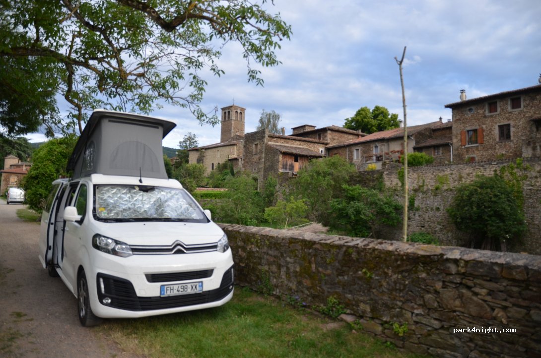 (42800) Sainte-Croix-en-Jarez - 42800 Le Bourg — foto