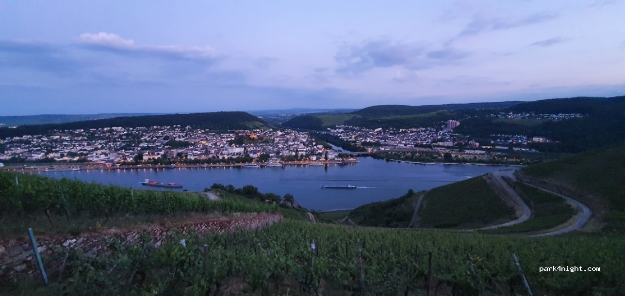 (65385) Rüdesheim am Rhein - Unnamed Road — foto