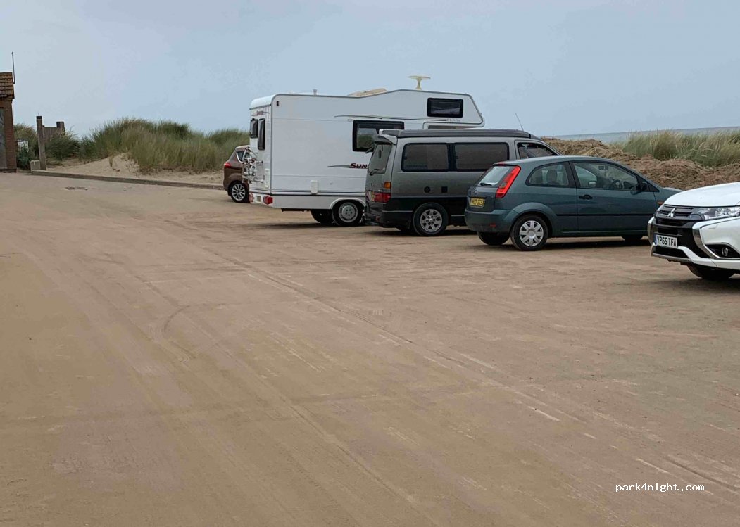 (LN13 9RR) Alford - Unnamed Road — foto