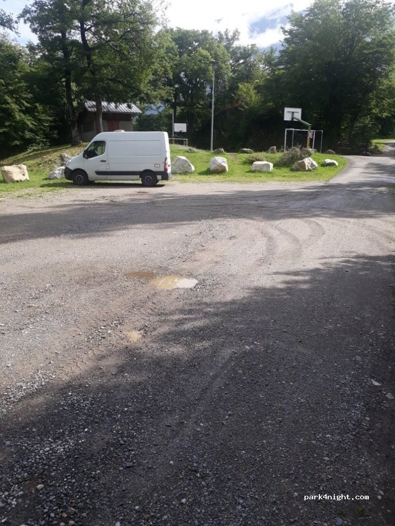 (73540) Esserts-Blay - Unnamed Road — foto
