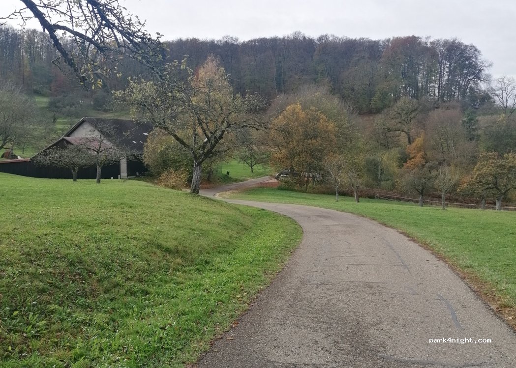 (72574) Bad Urach - Hohen-Wittlinger-Straße — foto 2