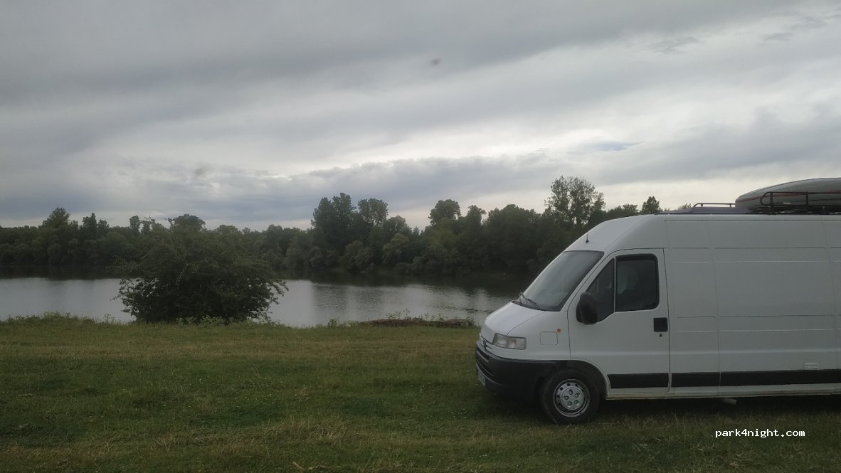 (71270) Navilly - Unnamed Road — foto 2