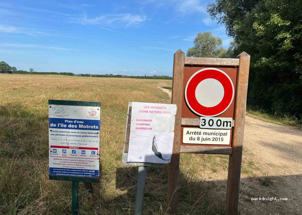 (71270) Navilly - Unnamed Road — foto 4