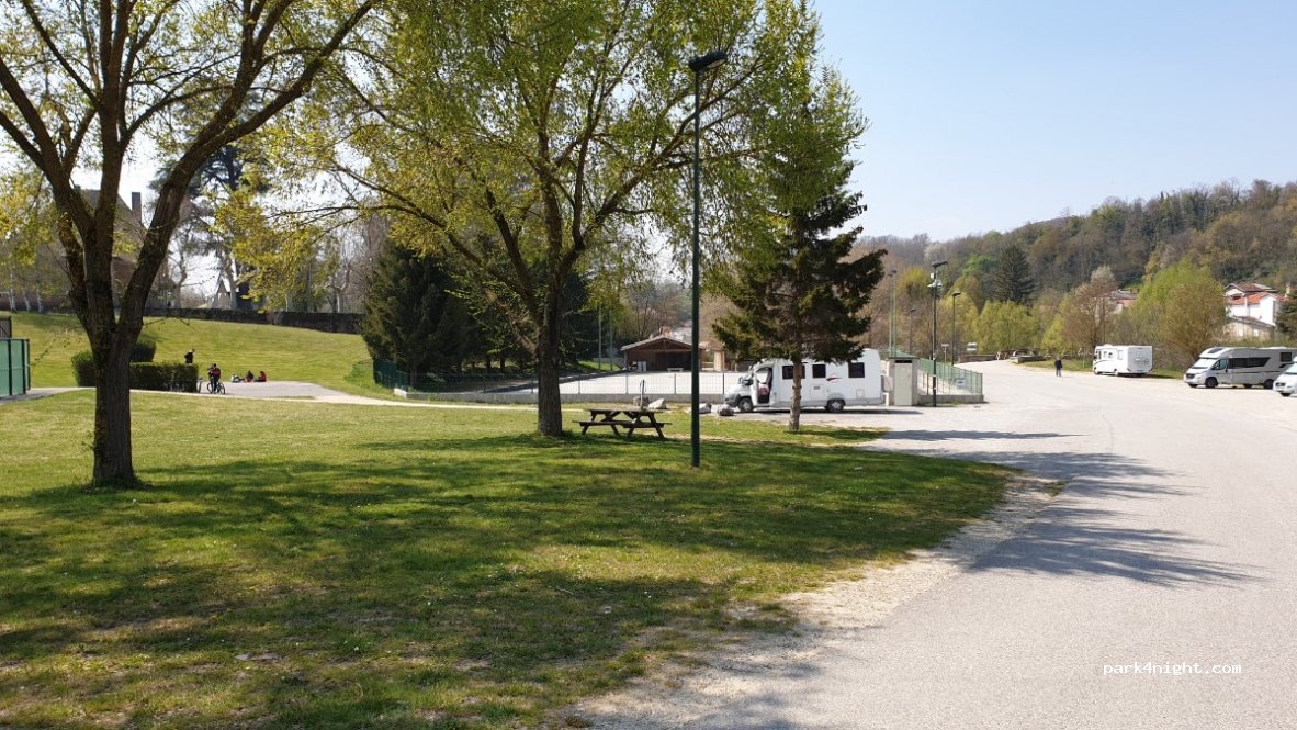 (26390) Hauterives - 353 Le Village — foto