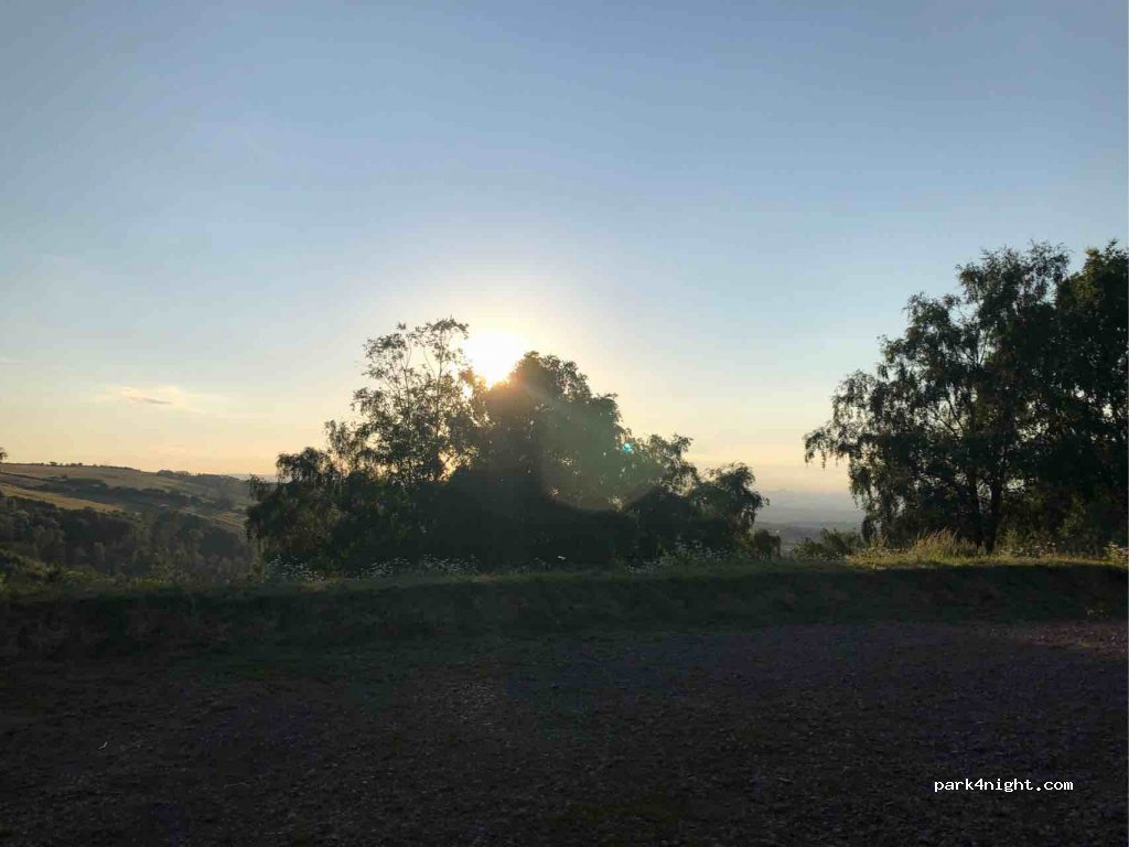 (NP16 6PN) - Unnamed Road — foto 3