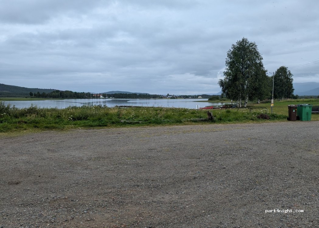 (840 91) Vemhån - 3 Såggatan — foto 3
