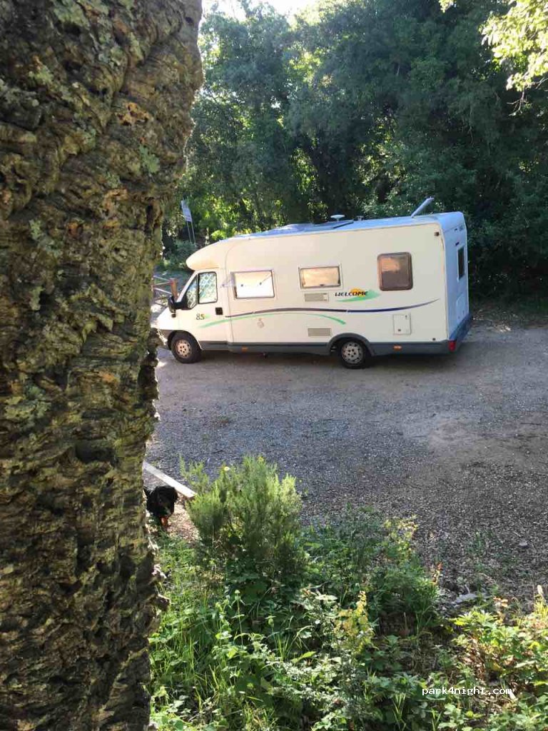 (83610) Collobrières - Route de Lambert — foto 2