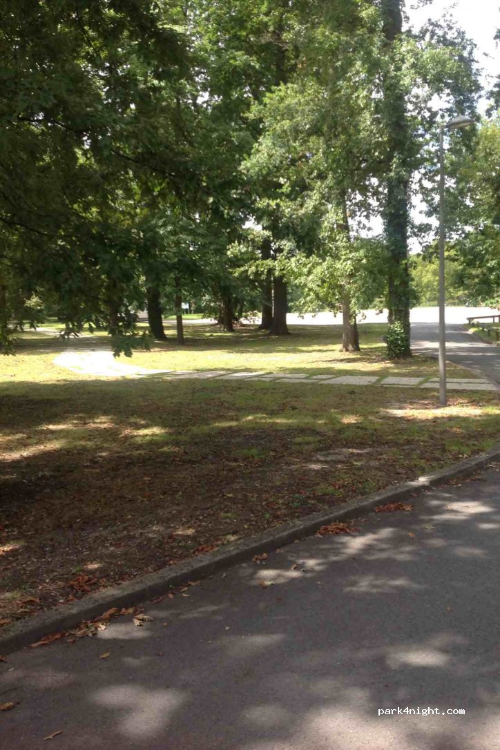 (33530) Bassens, Gironde - 19-27 Chemin du Grand Came — foto