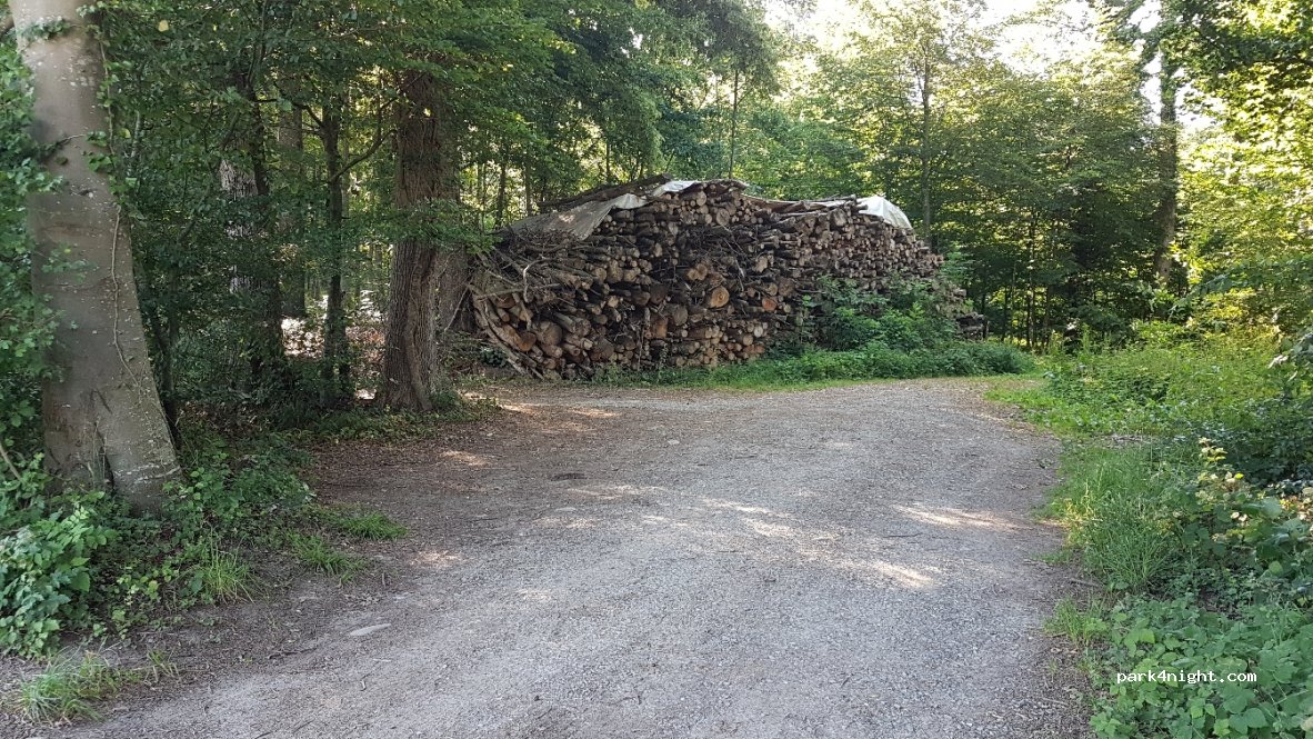 (5615) Fahrwangen - Unnamed Road — foto