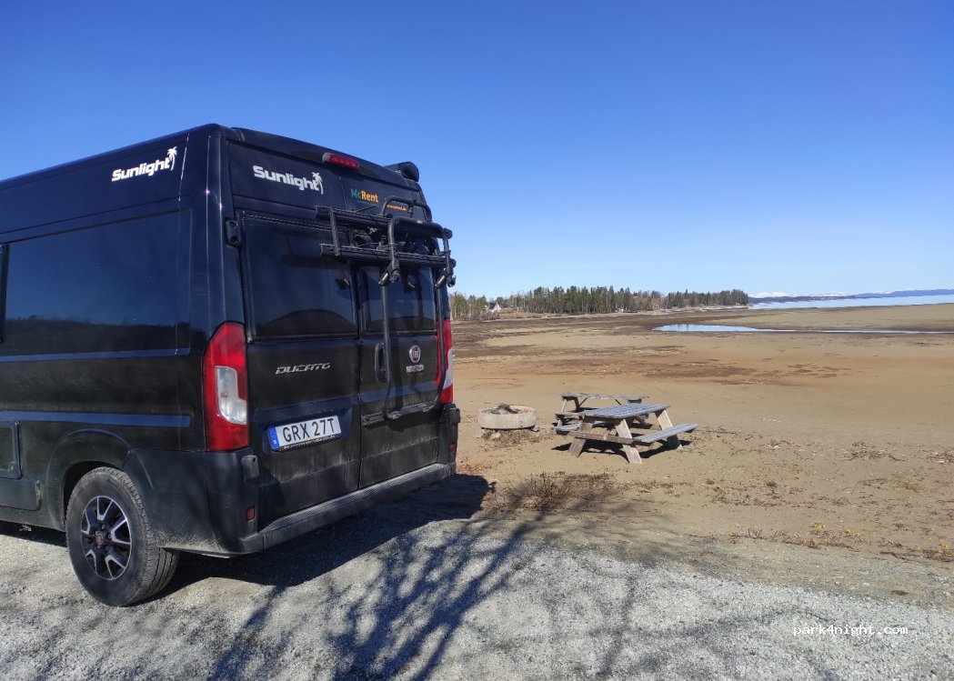 (912 91) Vilhelmina - Unnamed Road — foto