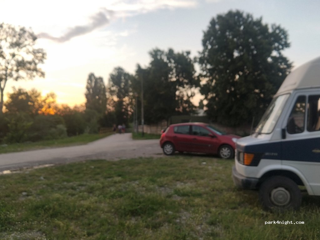 () Valjevo - — foto 3
