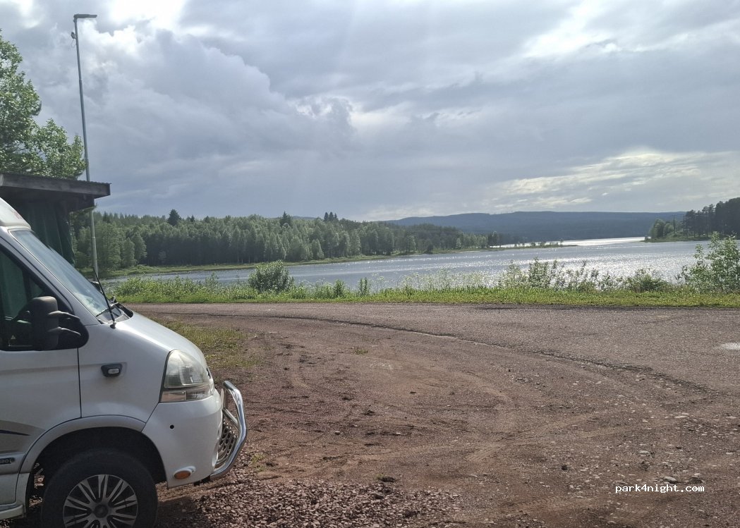 (792 94) Mora - 51 Strandvägen — foto 5