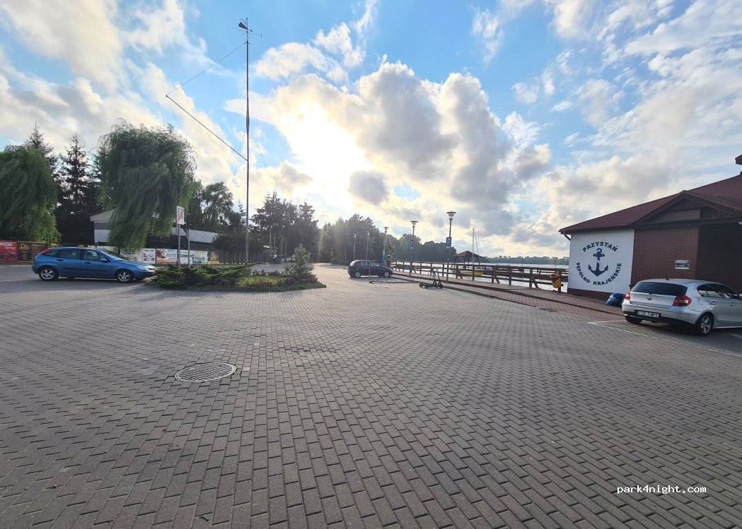 (89-400) Sępólno Krajeńskie - 4B Jeziorna — foto
