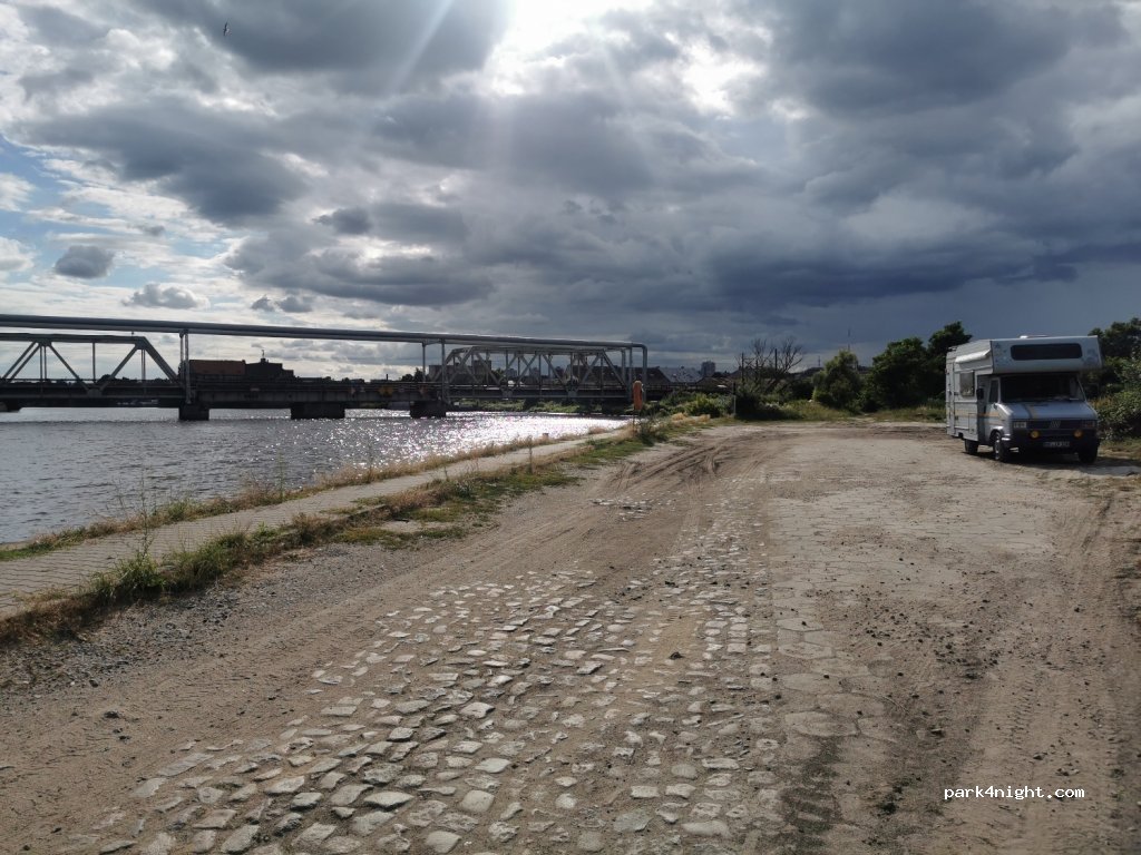 (70-601) Szczecin - 12 bulwar Gdański — foto
