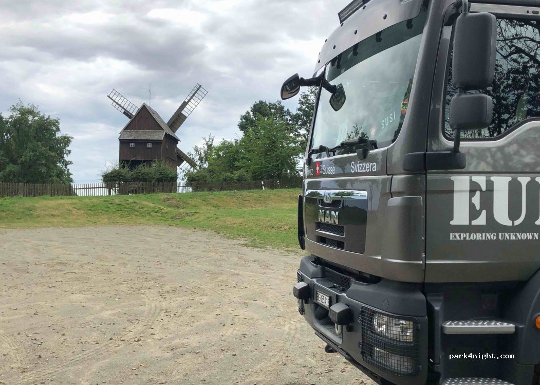 (02699) Neschwitz - 1 Windmühlenweg — foto 3