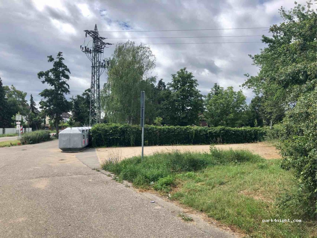 (67158) Ellerstadt - Erpolzheiner Straße — foto