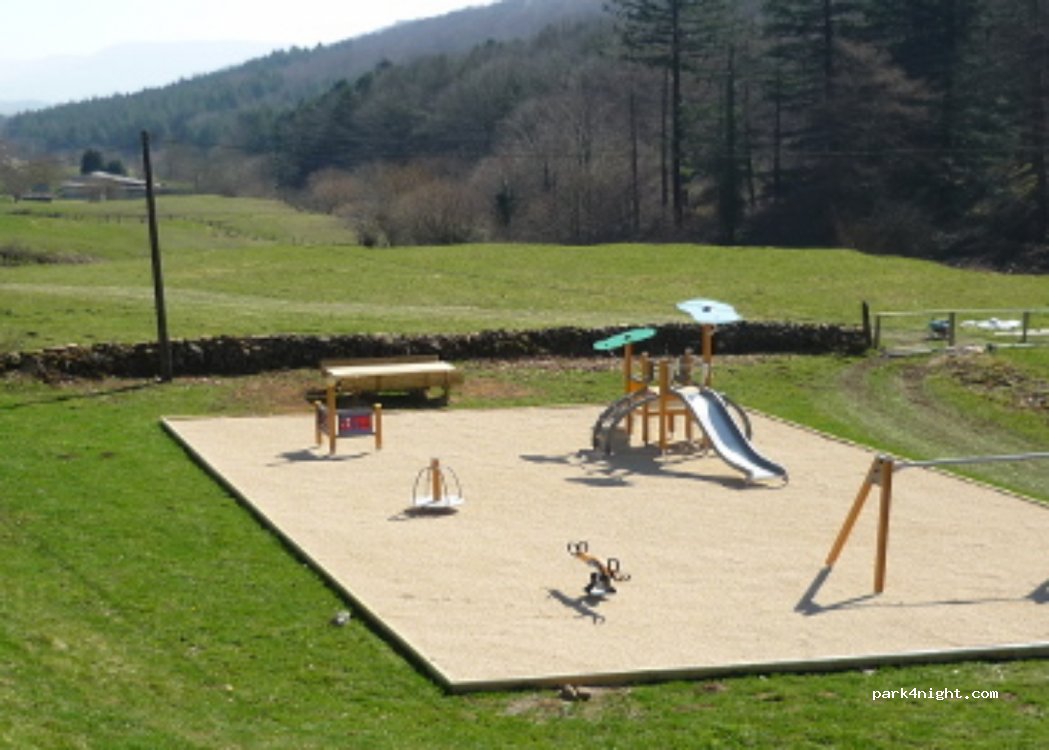 (20215) Zegama - 2A Otzaurte Auzoa Auzoa — foto