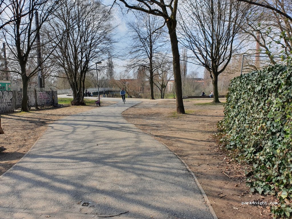 (30167) Hannover - 27 Weddigenufer — foto 2