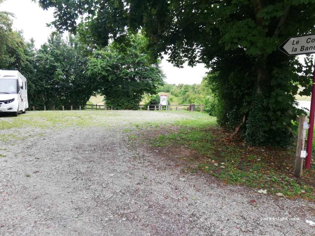 (61290) Longny les Villages - D918 — foto