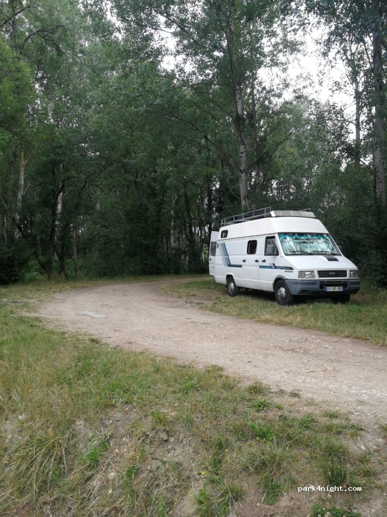 (37130) Lignières-de-Touraine - — foto