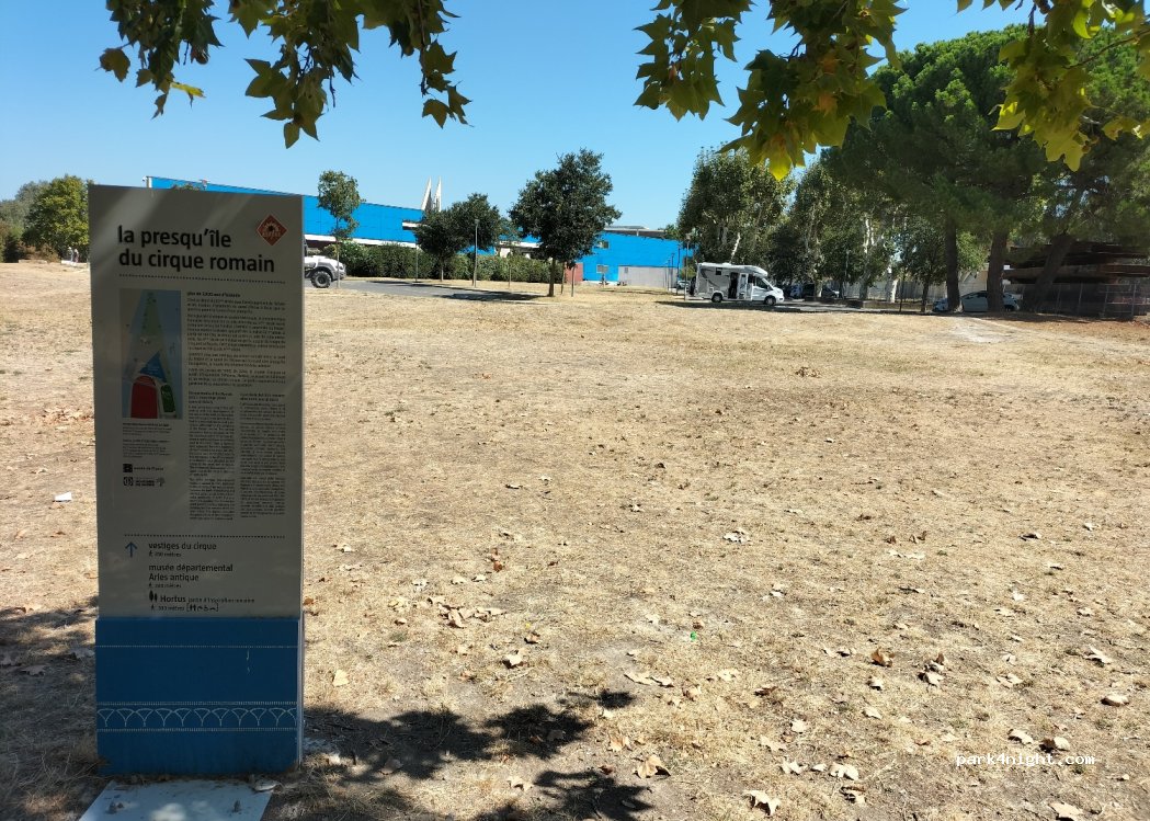 (13200) Arles - 42 Chemin de Barriol — foto 3