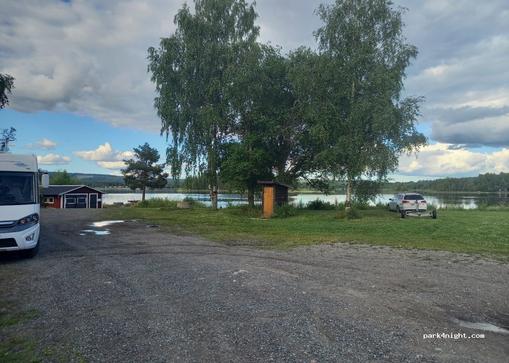 (790 23) - 18 Kyrkbysvägen — foto 2