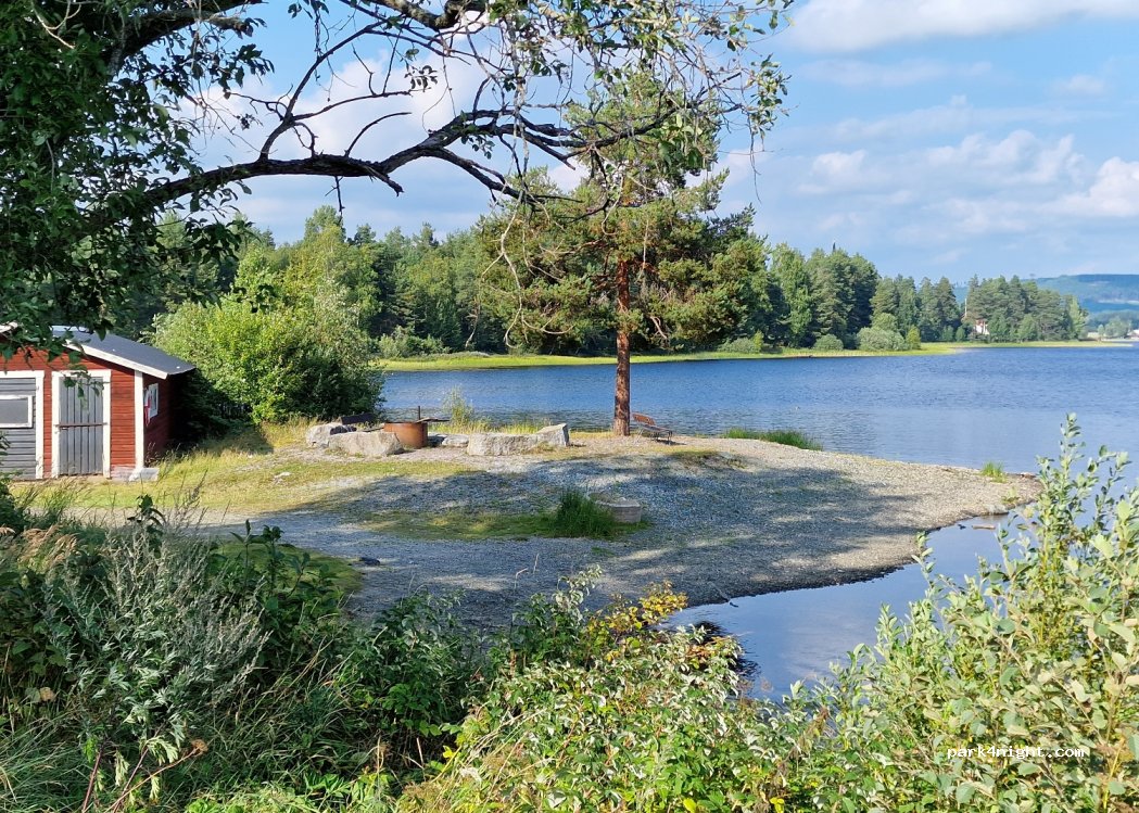 (790 23) - 18 Kyrkbysvägen — foto 3