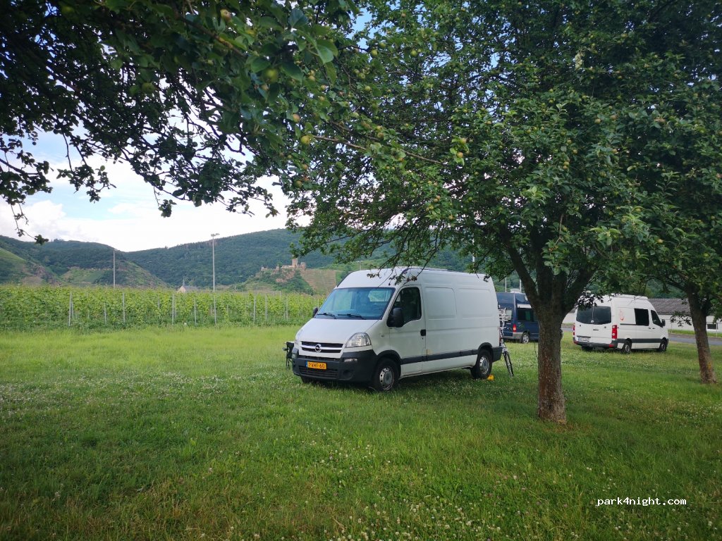 (56821) Ellenz-Poltersdorf - 29 Goldbäumchenstraße — foto