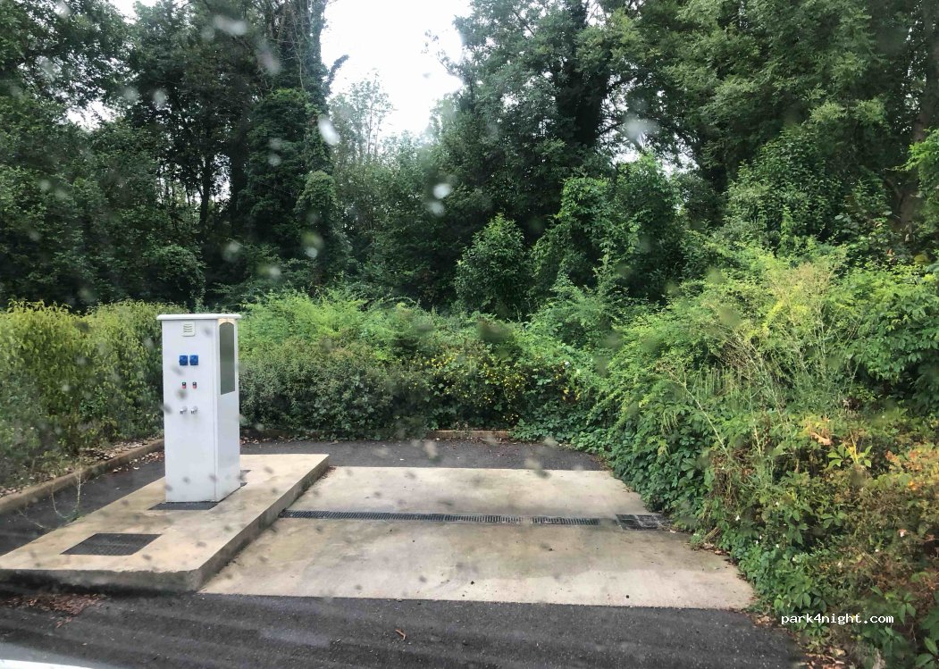 Aire de Saint-Vulbas — foto 3