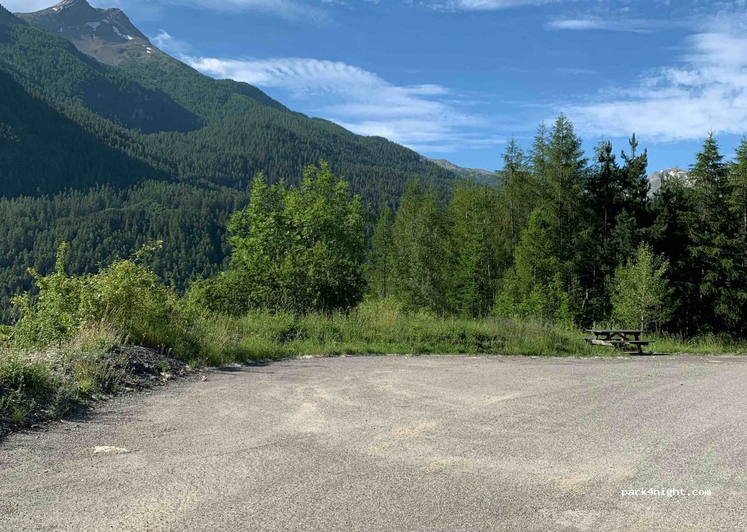 (05200) Les Orres - Le Bas Forest — foto