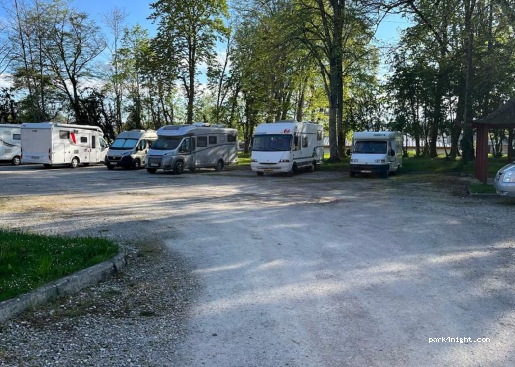 (25610) Arc-et-Senans - 28 Grande Rue — foto
