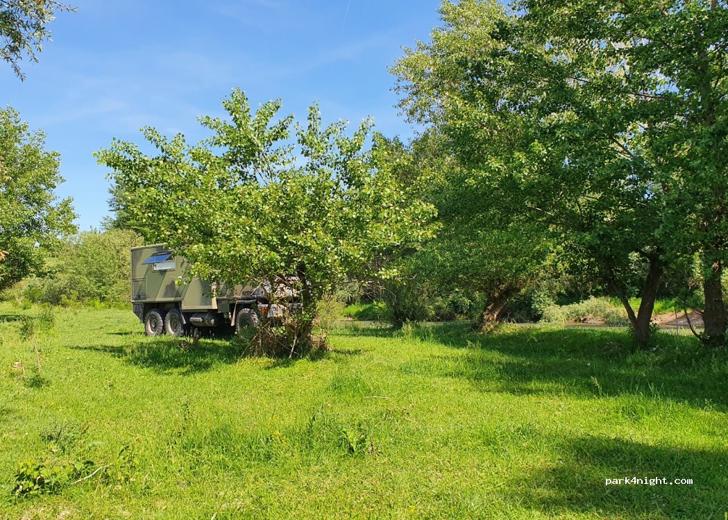 () Tăut - Unnamed Road — foto