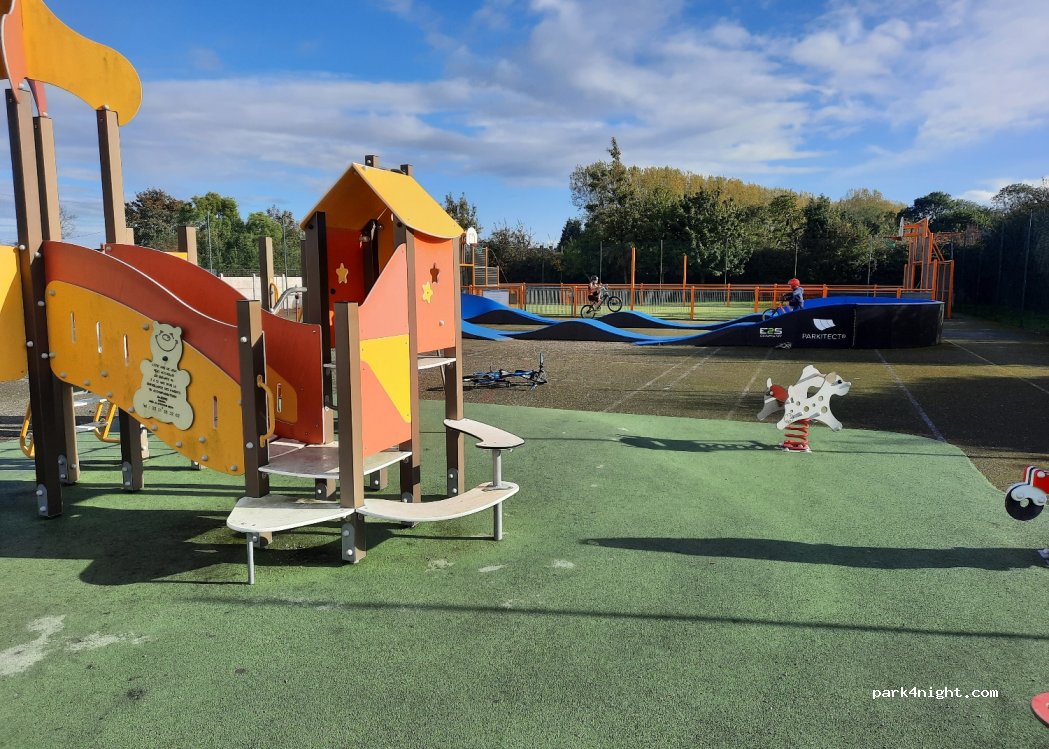 (62370) Zutkerque - 39 Rue des Écoles — foto