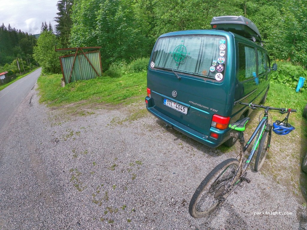(739 04) Krásná - — foto