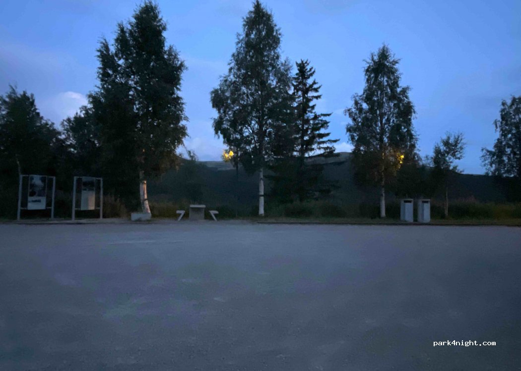 (2477)  - 669 Solliaveien — foto