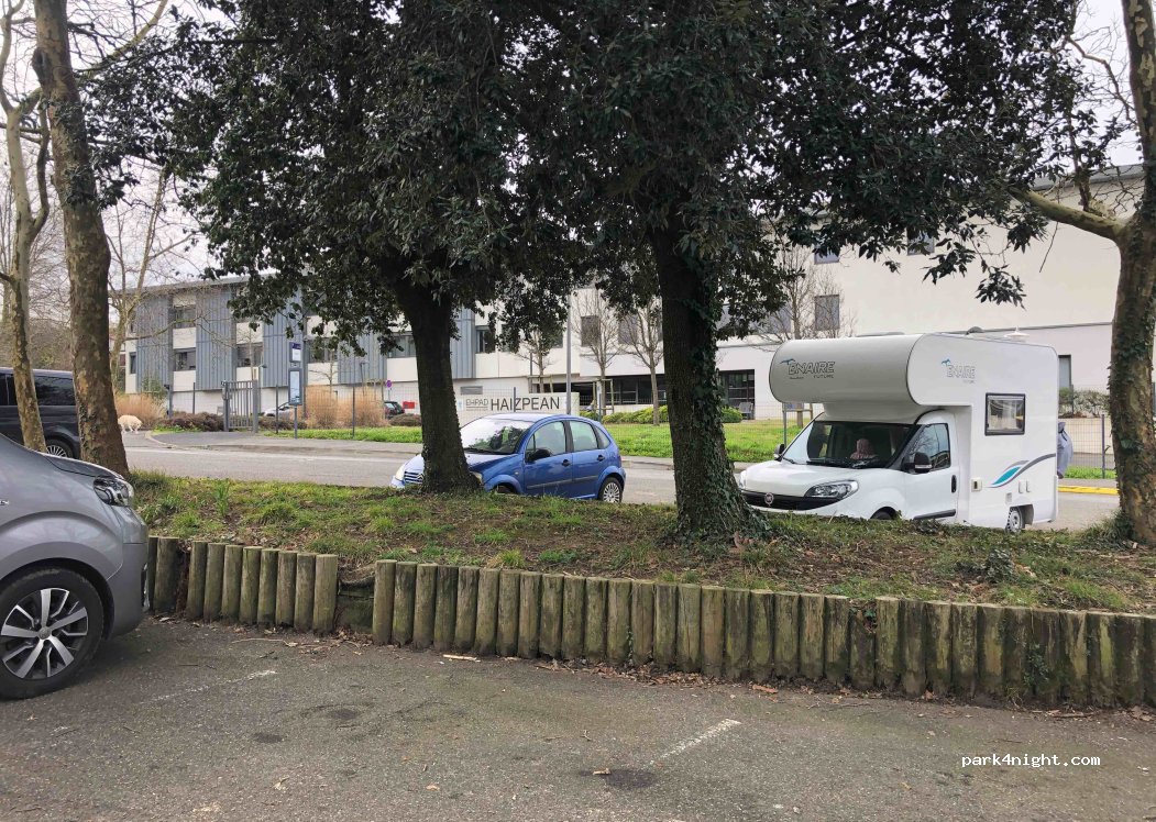 (64700) Hendaye - 6 Rue d'Armatonde — foto 2