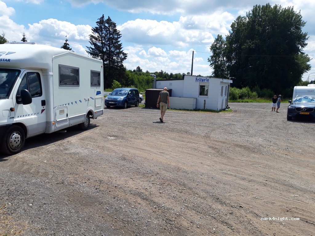 (6630) Martelange - La-Folie — foto