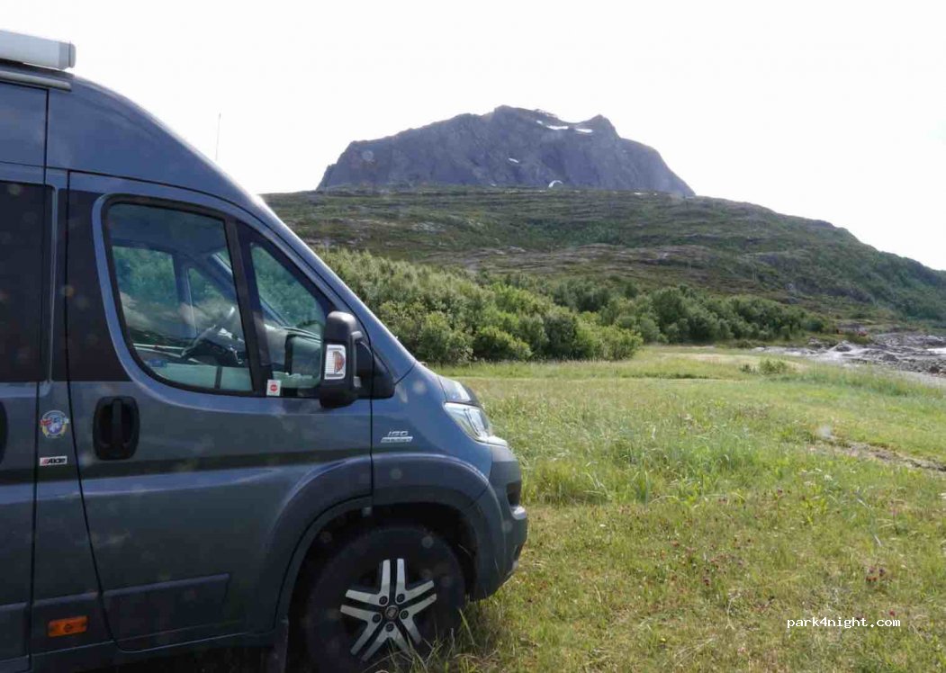 (8093) Kjerringøy - Sekundær Fylkesveg 571 — foto