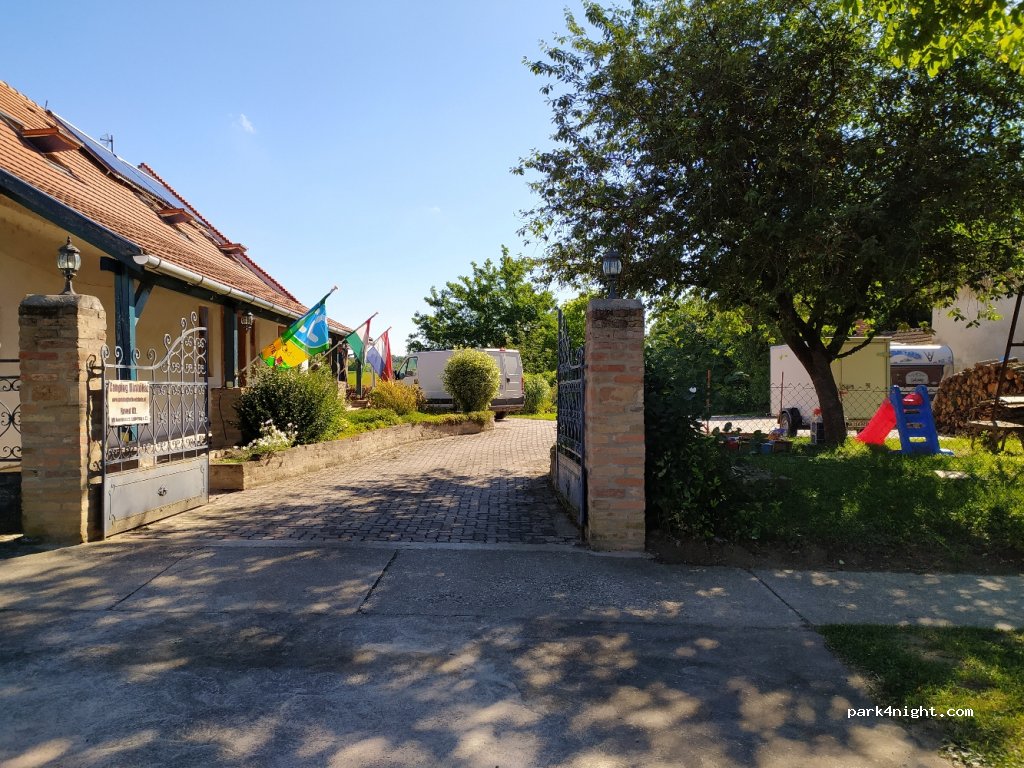 Camping Het Koetshuis — foto