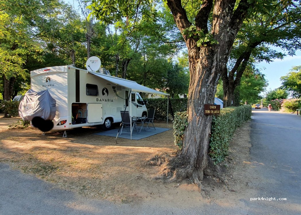 Camping Beau Rivage — foto