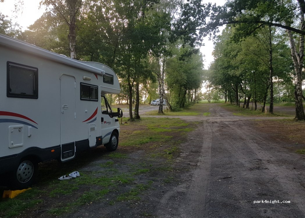 Wohnmobilstellplatz im Naturschutzpark Bispingen — foto 3